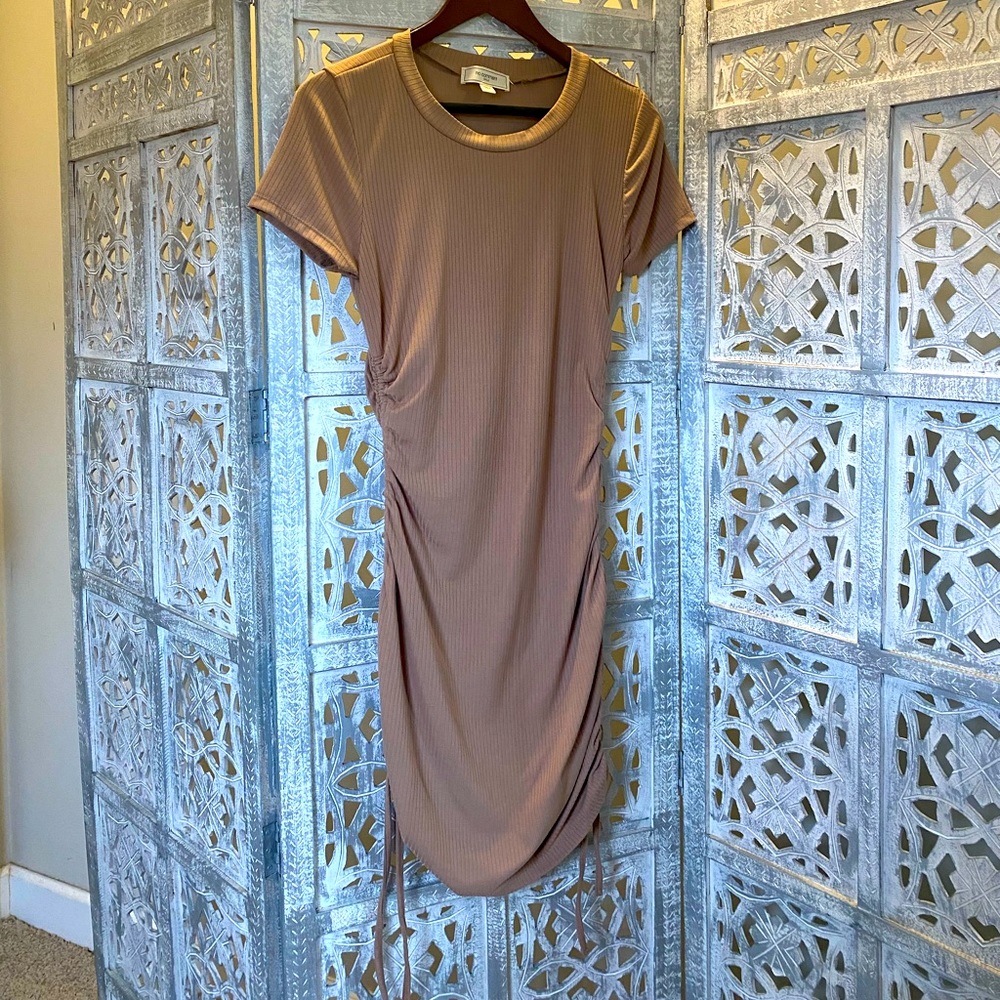 Adjustable length T-shirt dress
